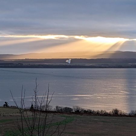 Black Isle Bed And Breakfast Avoch ภายนอก รูปภาพ